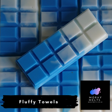 Load image into Gallery viewer, Fluffy Towels Wax Melt Snap Bar - 50g