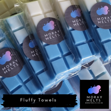 Load image into Gallery viewer, Fluffy Towels Wax Melt Snap Bar - 50g