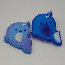 Load image into Gallery viewer, Dreamz Narwhal Bath Bomb
